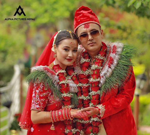 रियासा र भिक्टोरले गरे विवाह